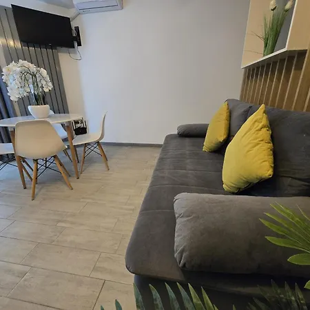 Apartament Designer Luxury - Pool & Alezzi *